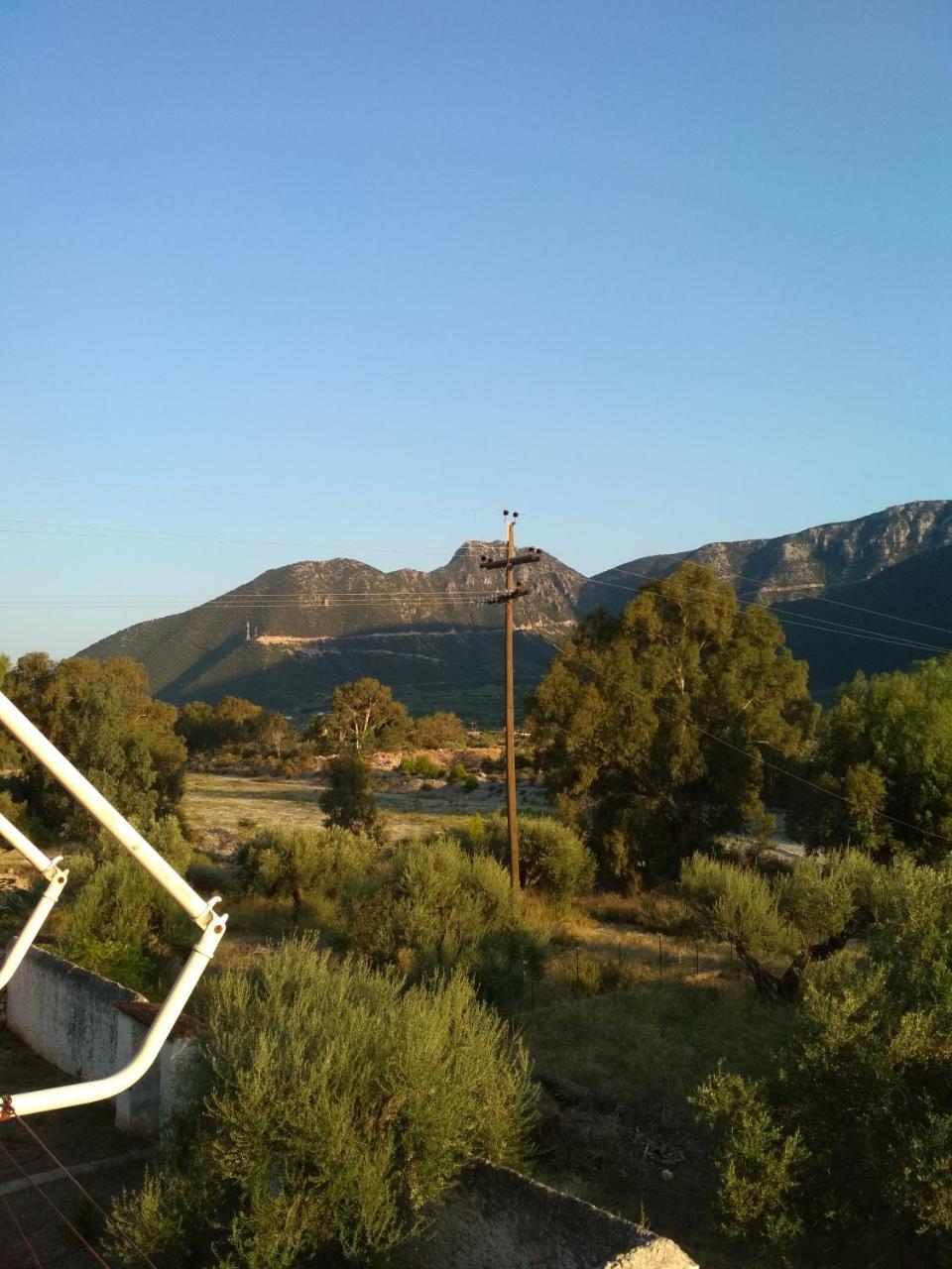 Leonidio Rocks Bed and Breakfast Buitenkant foto
